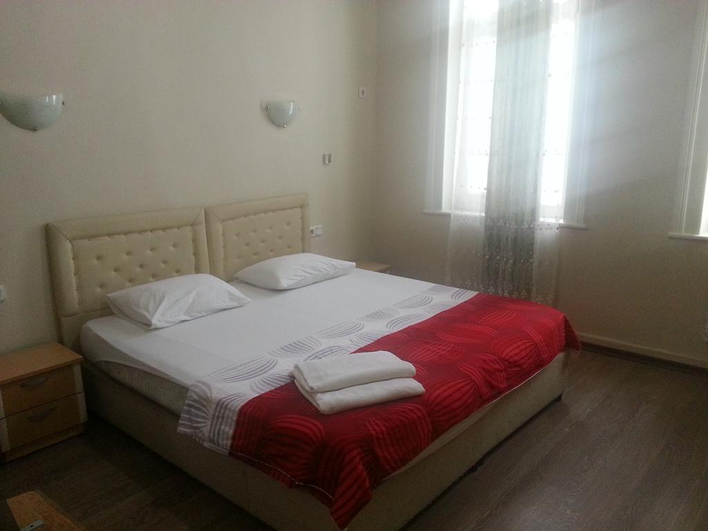 Laguna Otel Pansiyon Esmirna Exterior foto